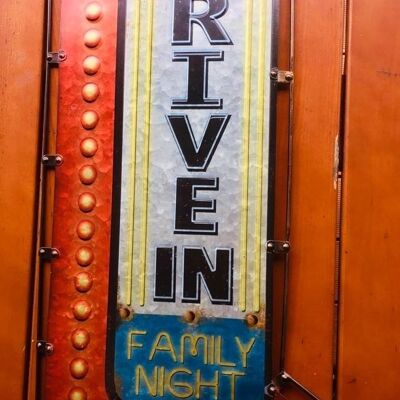 3D sign in neon design: Drive in - Family Night 70x38x2 cm