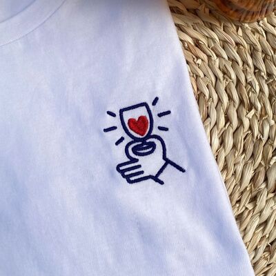 Embroidered T-shirt - Red Heart