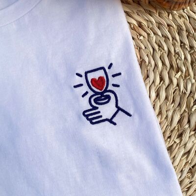 Embroidered T-shirt - Red Heart