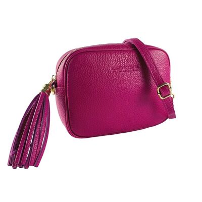 RB1007BE | Bolso de Hombro para Mujer en Piel Verdadera Hecho en Italia. Bandolera removible. Sujeciones con mosquetones de metal dorado brillante - Color fucsia - Medidas: 20 x 15 x 7 cm