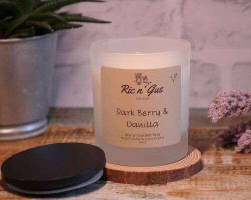 Dark Berry And Vanilla Scented Candle (Black Raspberry + Vanilla) Soy & Coconut Wax