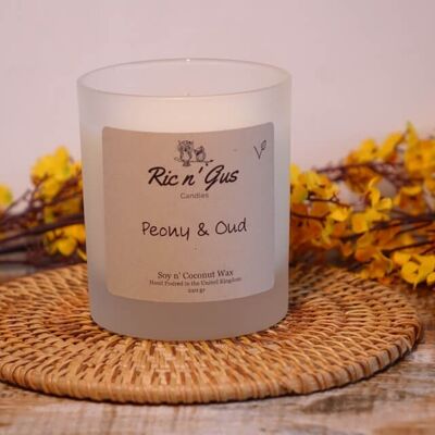 Peony And Oud Scented Candle Soy & Coconut Wax