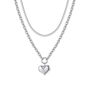 Collier en acier avec coeur, 332