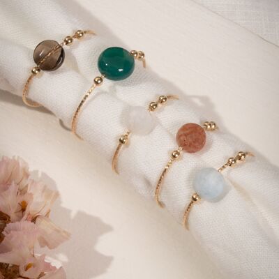 Lot of 5 rings in goldfilled and semi precious stone