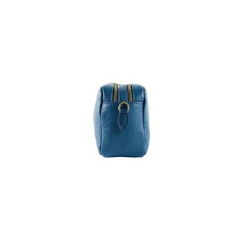 RB1008P | Sac à bandoulière double zip pour femme en cuir véritable fabriqué en Italie. Bandoulière amovible. Attaches avec mousquetons en métal doré brillant - Couleur Avio - Dimensions : 20 x 15 x 9 cm 4