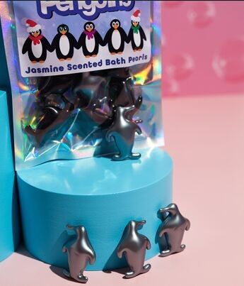 Pearly Penguins - 10 Ocean Scented Penguin Shaped Bath Pearls