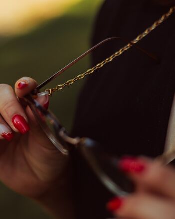 Chaine de lunettes dorée à maillons striés, modèle PHOENIX 5