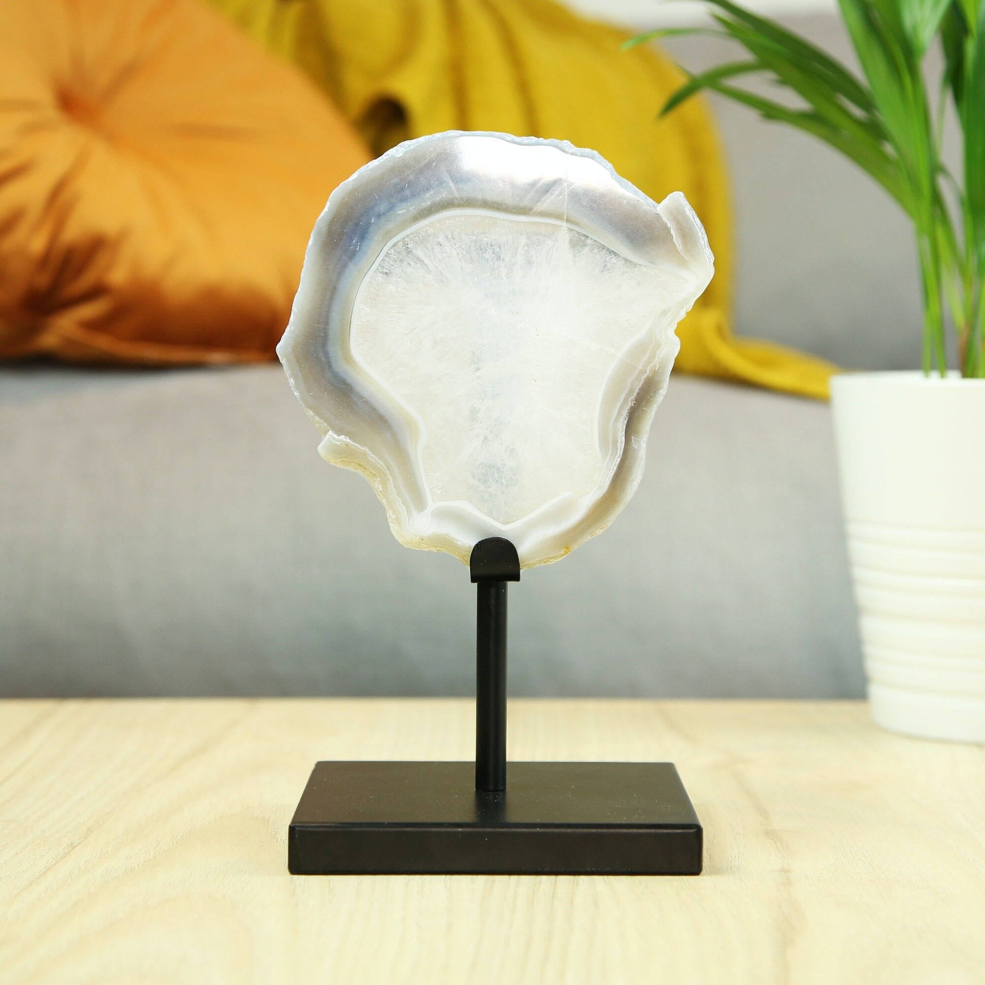 Kristall-Achat, natürlicher Edelstein & Ständer