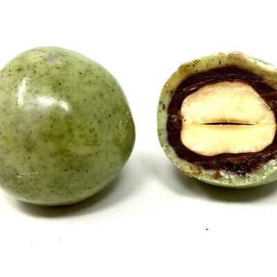 Green hazelnut (bulk 1 kg)