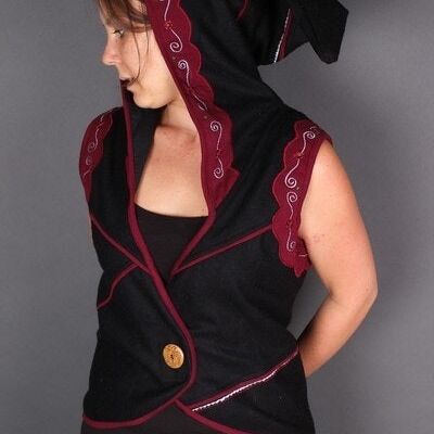 Vest with pointed hood