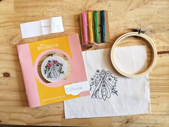 Clit & Stitch - kit de broderie 2