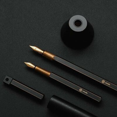 Penna stilografica da scrivania ystudio