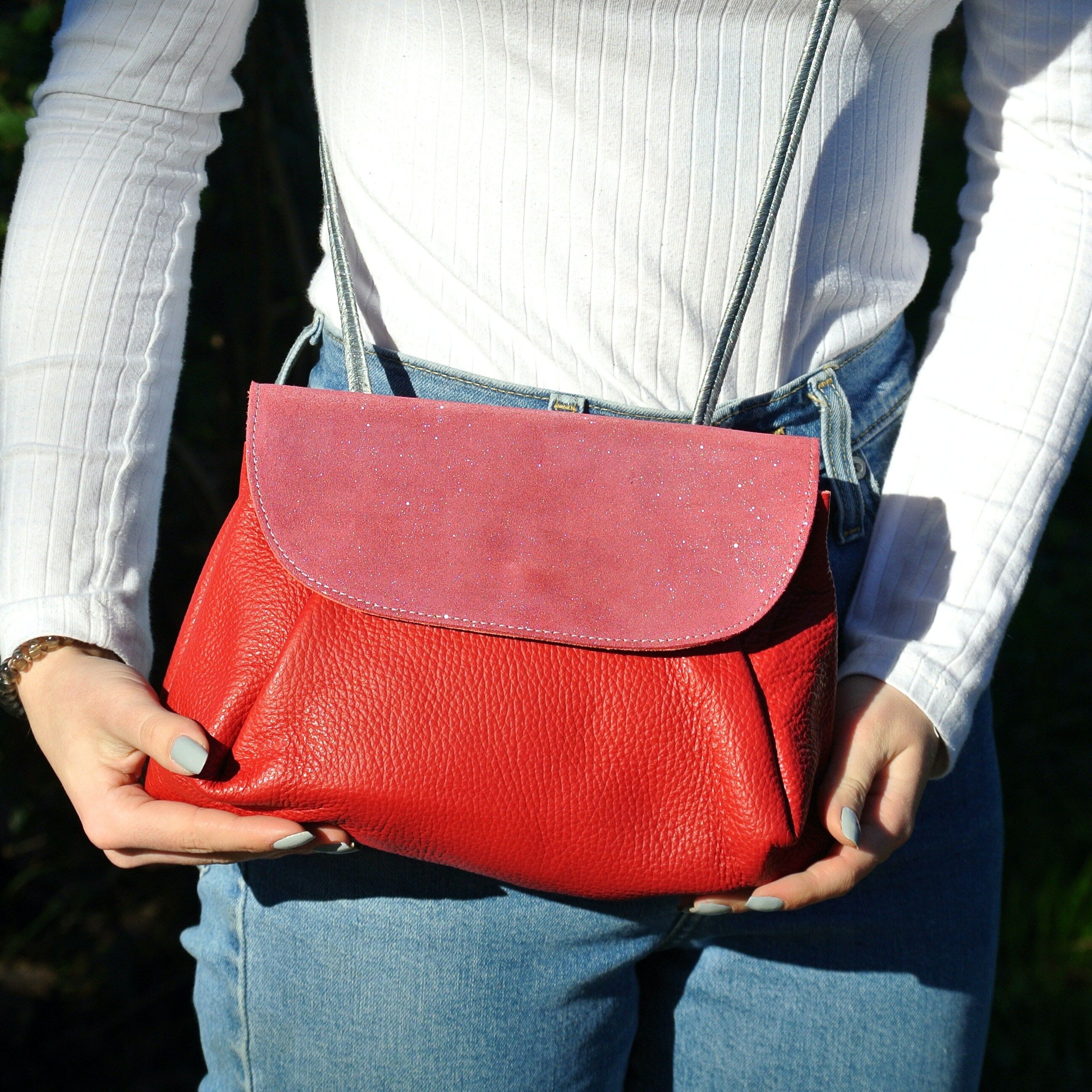 Borsa a fisarmonica in pelle con paillettes