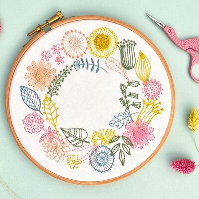 Spring Floral Wreath Embroidery Craft DIY Kit