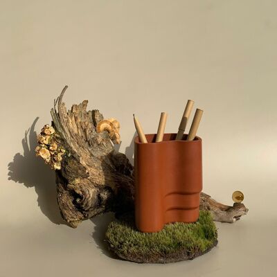 Lava | Pot 01 | Burnt Ochre