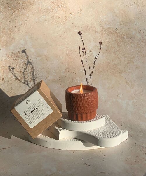 Naso Series | Orma Candle | Burnt Ochre