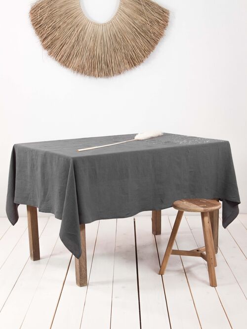 Linen tablecloth in Charcoal - Round 79"/200 cm
