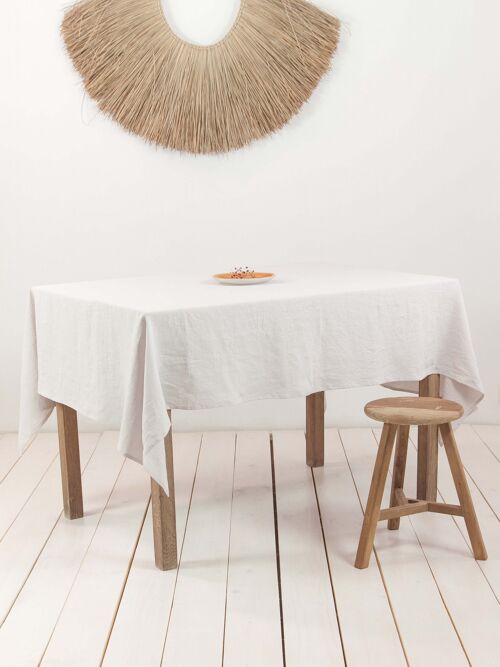 Linen tablecloth in Cream - 92x110" / 235x280 cm