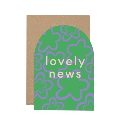 Lovely News' curved card