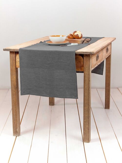 Linen table runner in Charcoal - 40x250 cm / 16x98"