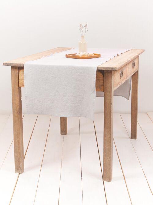 Linen table runner in Cream - 40x250 cm / 16x98"
