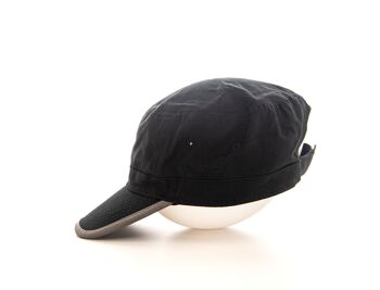 Casquette pour homme avec une bande grise 2