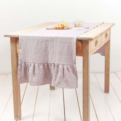 Linen ruffled table runner in Dusty Rose - 40x150 cm / 16x59"