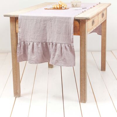 Linen ruffled table runner in Dusty Rose - 40x150 cm / 16x59"