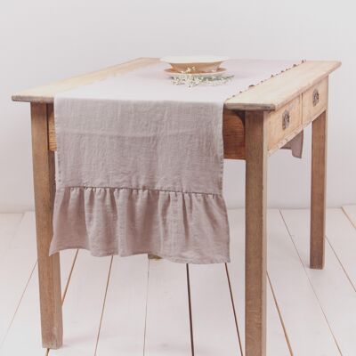Linen ruffled table runner in Beige - 40x150 cm / 16x59"