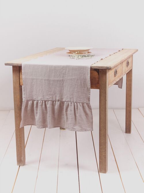 Linen ruffled table runner in Beige - 40x200 cm / 16x79"