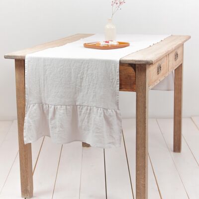 Linen ruffled table runner in Cream - 40x200 cm / 16x79"