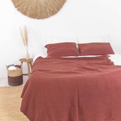 Linen waffle blanket in Terracota - King 260x220