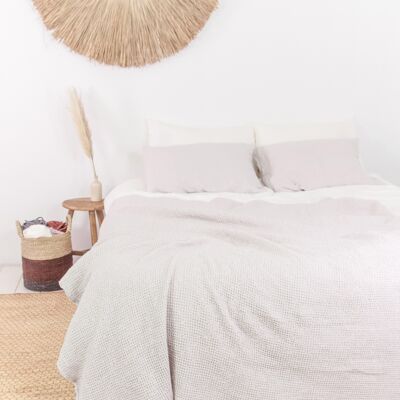 Linen waffle blanket in Cream - Queen 200x220