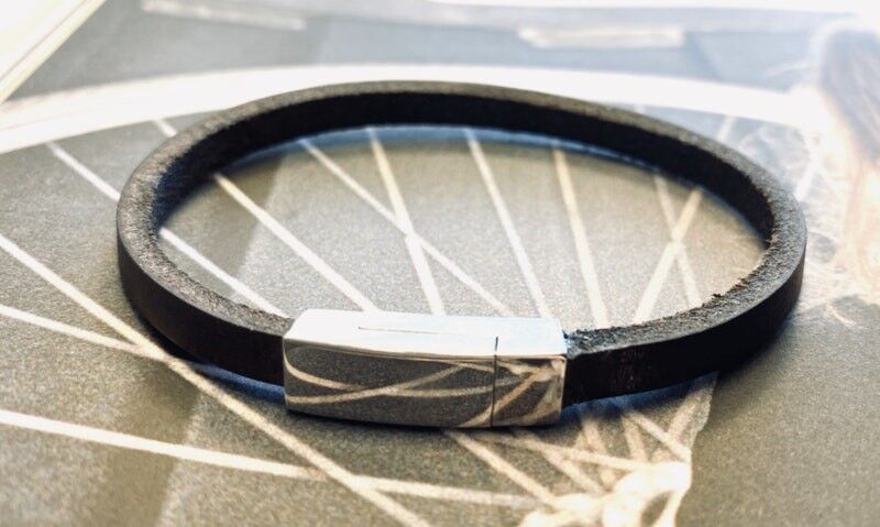 Bracciale da uomo in pelle marrone