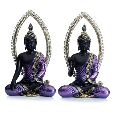 Schwarzer und goldener thailändischer Buddha beim Meditieren