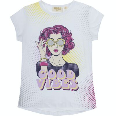 Camiseta de niña en punto liso elástico  de algodón color blanco, manga corta, estampado delante. (2y-16y)