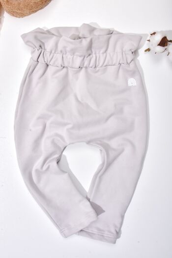 Pantalon bébé fille sac en papier bio gris clair