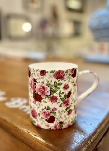 mug porcelaine fine fleurs roses 4