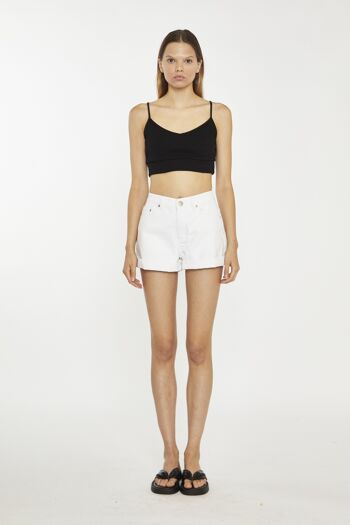 SHORT EN JEAN À REVERS BLANC 1