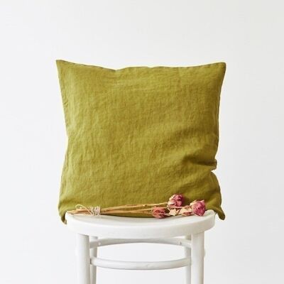 Housse de coussin en lin vert mousse