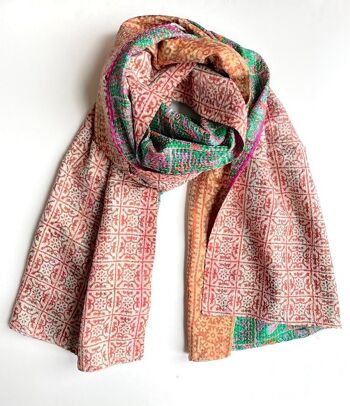 Écharpe Kantha en soie sari florale à imprimé éléphant 3