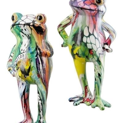Poly frog standing street art VE 4 so