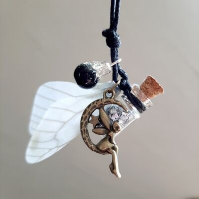 Collana lunga fata Aveline con fiala di vetro, perla e ali