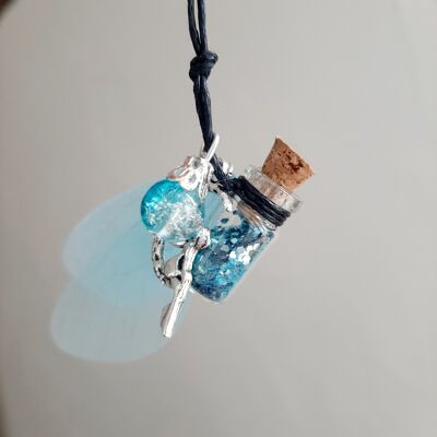 Morgane Fairy Lange Halskette mit Glasfläschchen, Perlen & Flügeln
