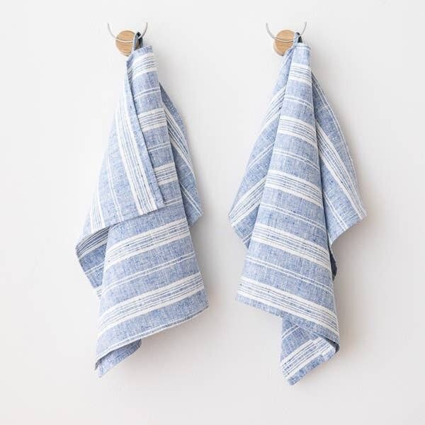 White linen hand online towels