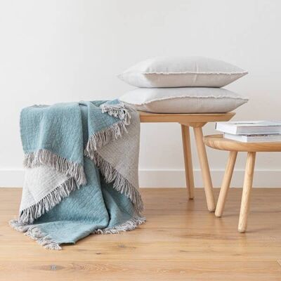 Linen Throw Aqua Marcus