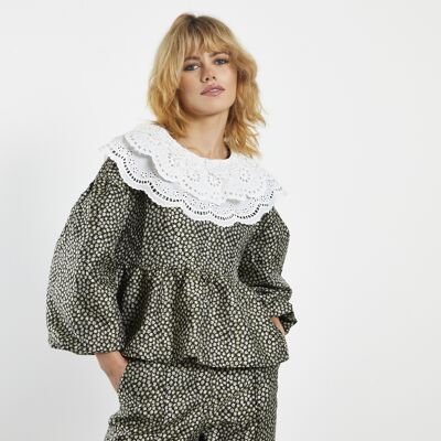 STATEMENT COLLAR OVERSIZE BLOUSE WITH PUFF SLEEVES-BLACK DITSY BROCADE