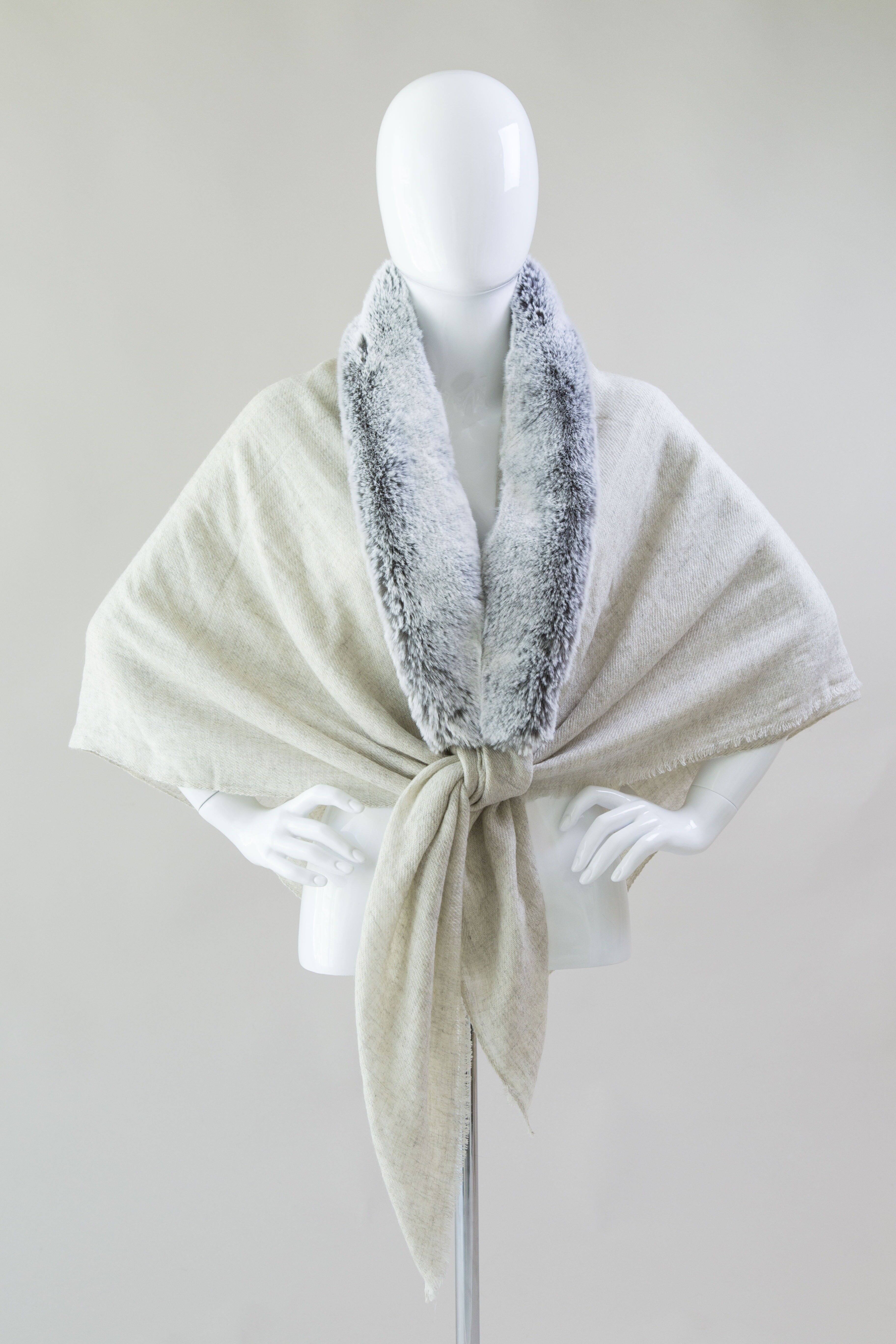 Quadratische Stola aus Kaschmir