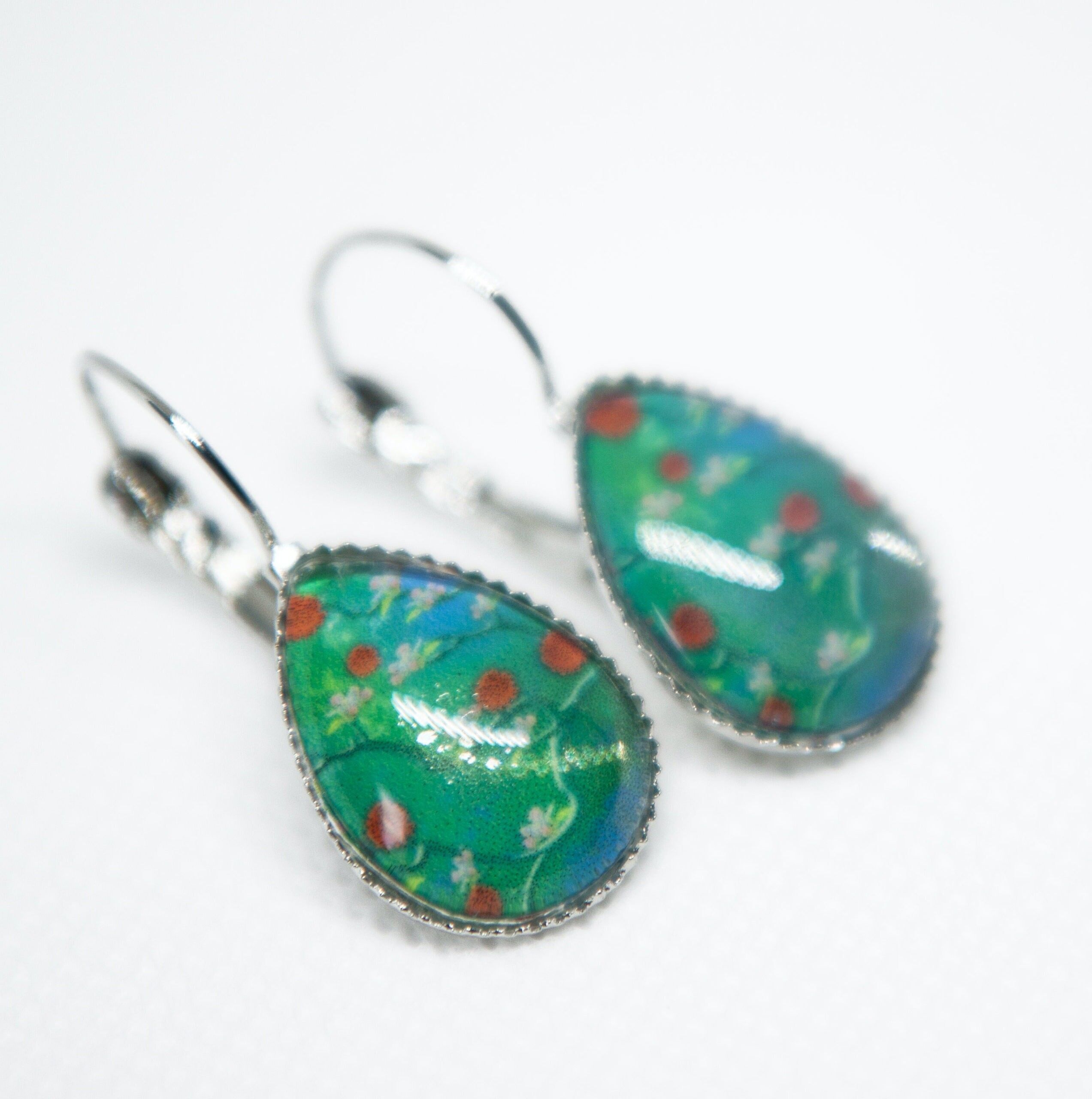 Orecchini pendenti giapponesi