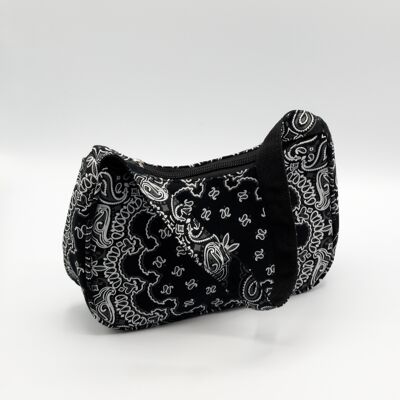 Wistful Times Indie Shoulder Bag With Paisley Print In Black & White